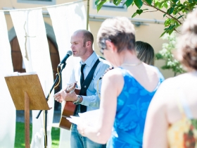 12-06-02-wedding-laurarobin-35